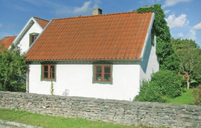 Lovely Home In Katthammarsvik With Kitchen